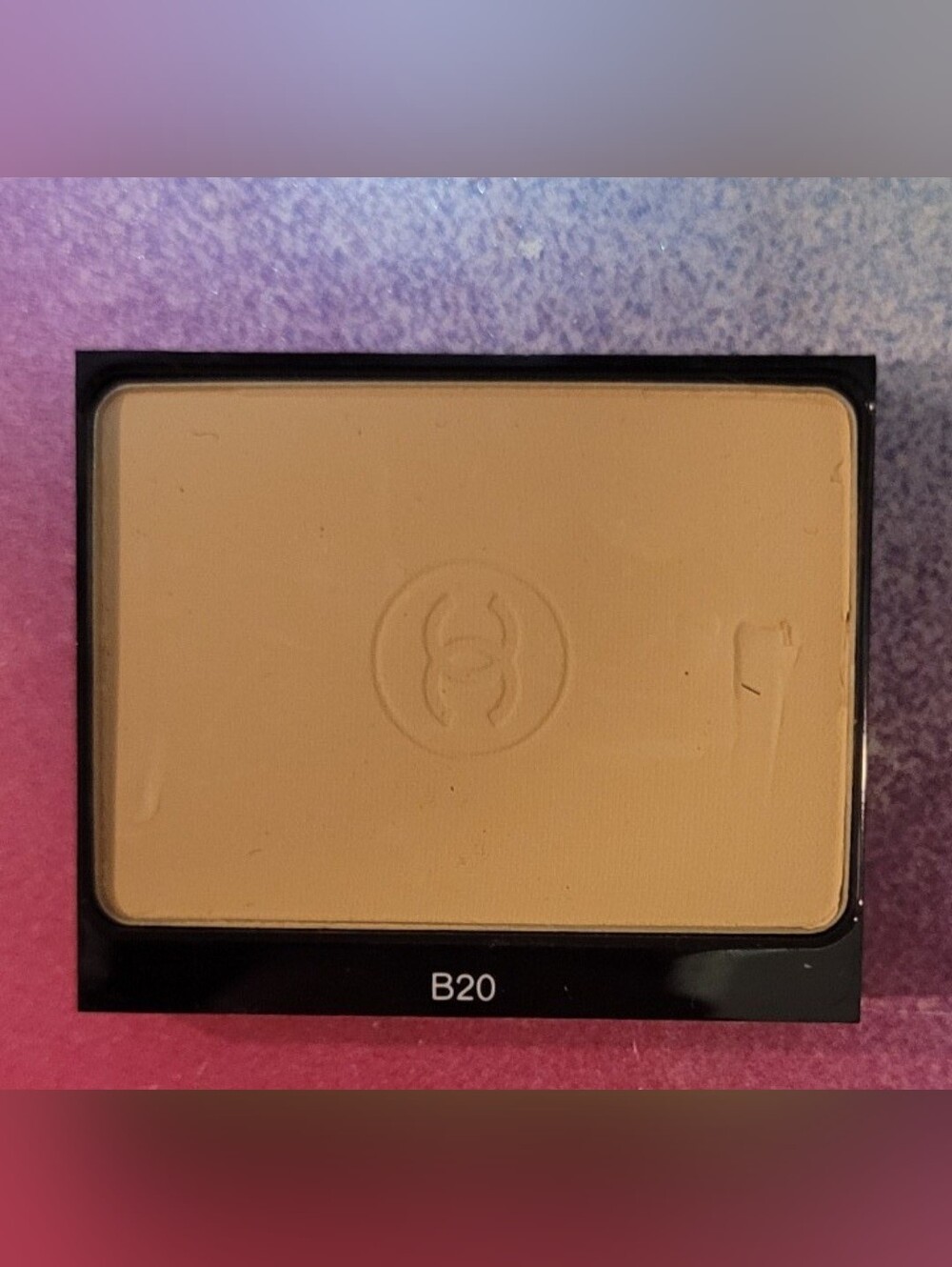 Chanel Ultra Le Teint Powder Foundation Refill Tester B20